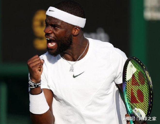 由葡萄牙籍 由葡萄牙籍